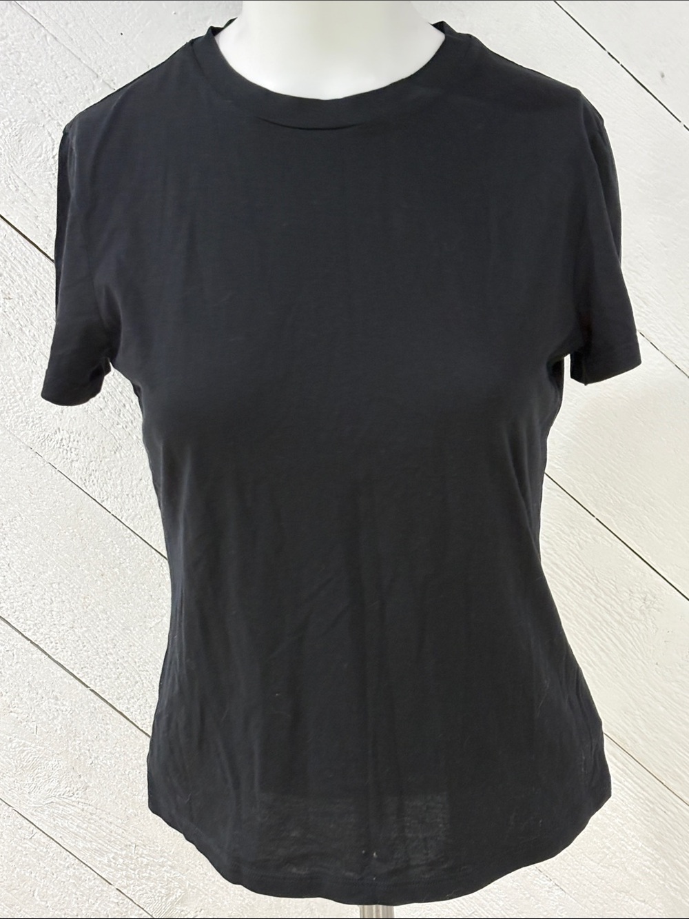 Theory Black 100% Pima Cotton Short Sleeve Soft T-shirt Women’s Size M Flawed !